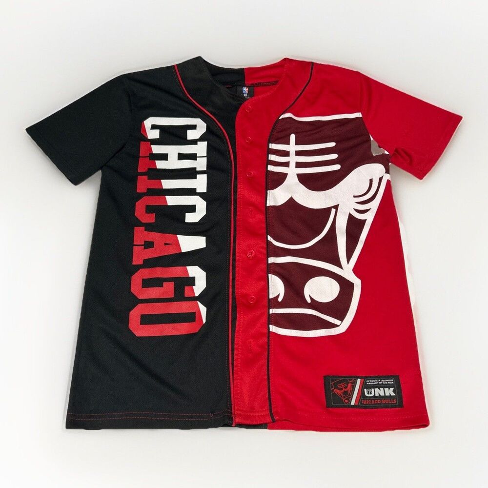 UNK NBA Chicago Bulls Jersey Shirt Mens Small Red Black Split Color Button Up